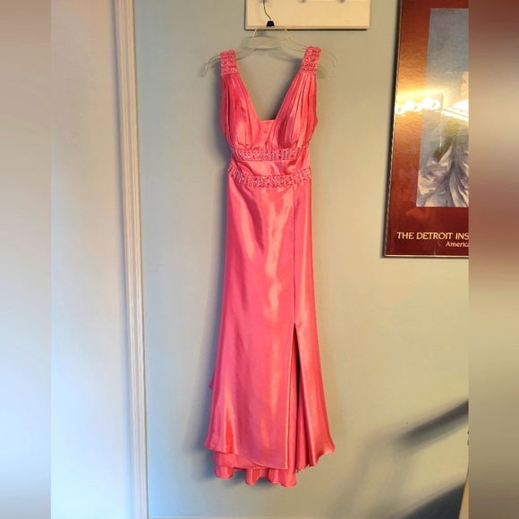 Jovani Dresses & Skirts - Jovani pink evening gown, size 8